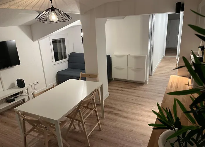 Appartement T3 indépendant Appartamento La Garde (Var)
